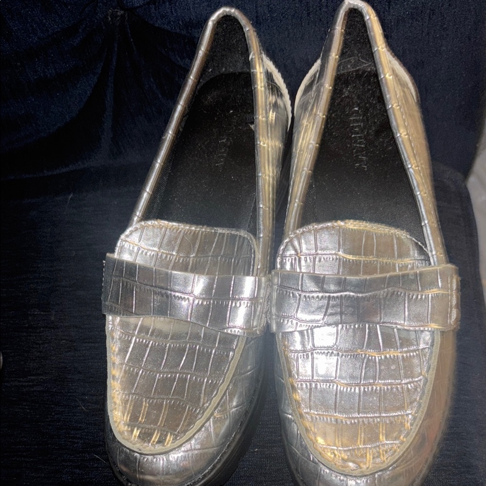 Banana Republic Silver Croc-Embossed Loafers